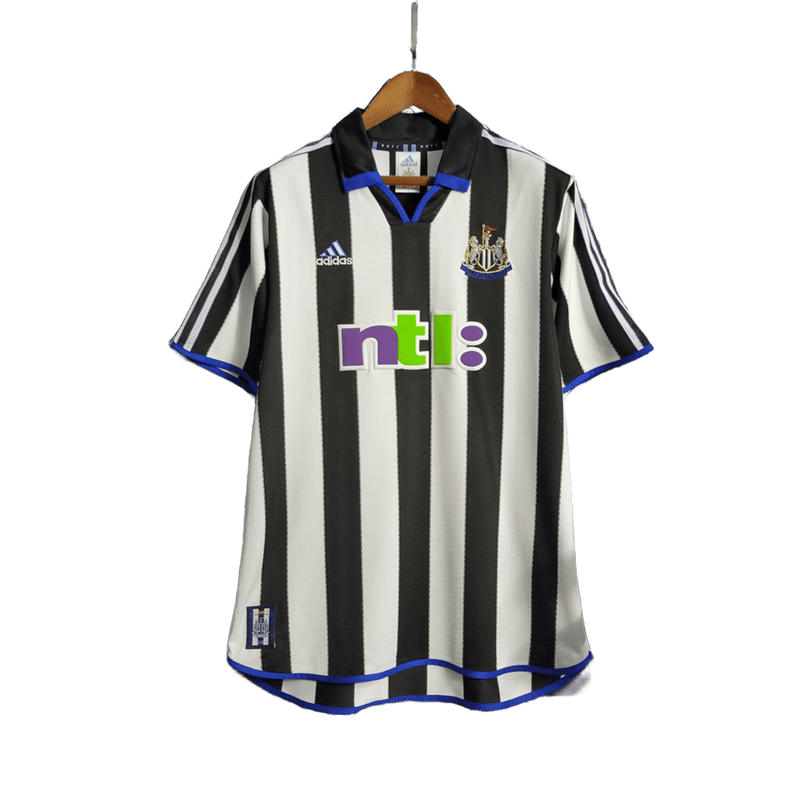 Camisa Retrô Newcastle 2001