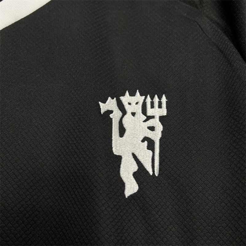 Camisa Manchester United llll 2024/25