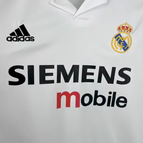 Camisa Retrô Real Madrid 2002