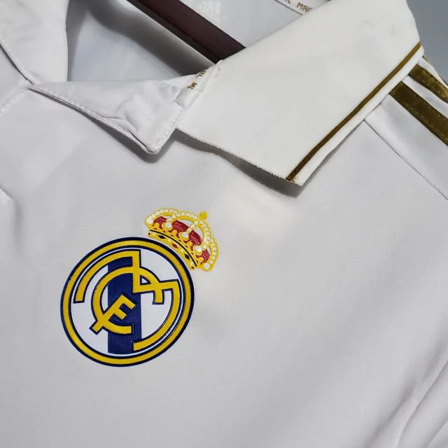 Camisa Retrô Real Madrid 2012