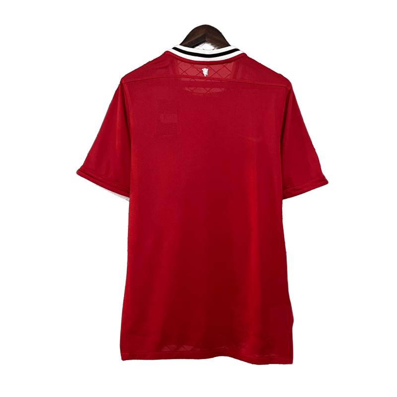 Camisa Retrô Manchester United 2011